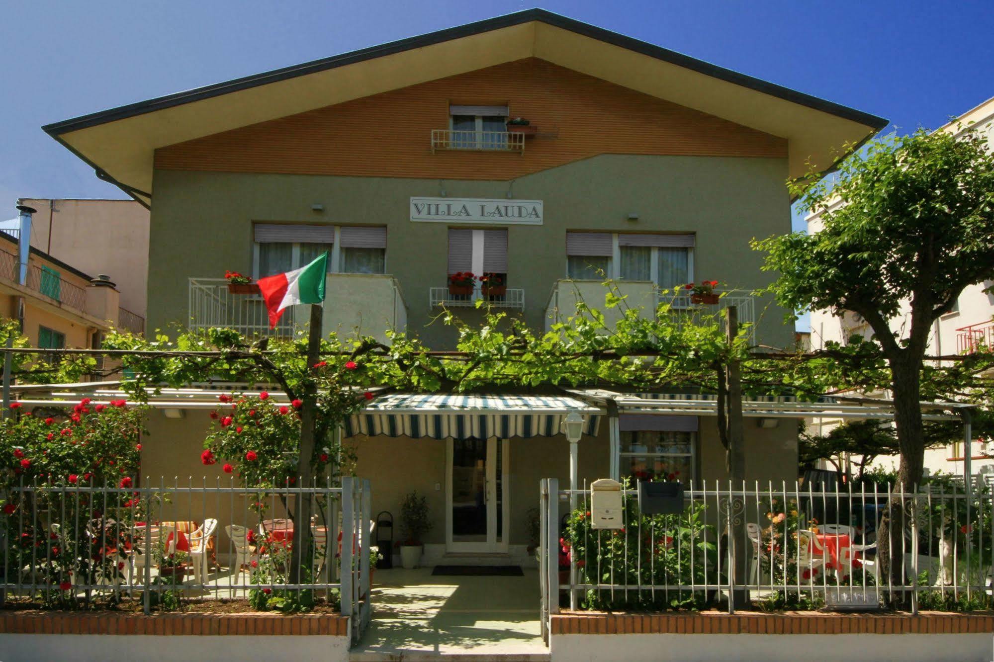 Villa Lauda B&B Rimini Dış mekan fotoğraf