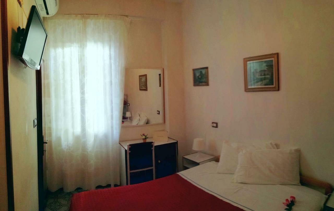Villa Lauda B&B Rimini Dış mekan fotoğraf